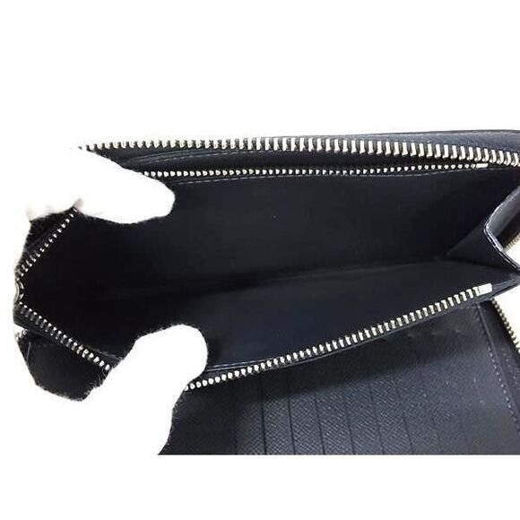 Louis Vuitton Wallet Zippy Wallet Vertical M30510 Blue Marine Taiga Men's Round - Picture 6 of 6